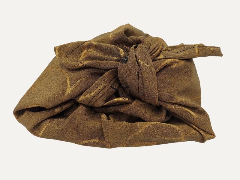 Shimmering leaves pattern fabric gift wrapping cloth furoshiki